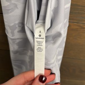 LULULEMON CAMO WHITE HIGH WAISTED LEGGINGS